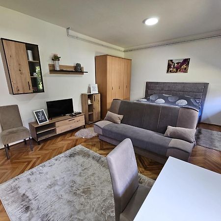 Aloha Apartment 노비파자르 외부 사진